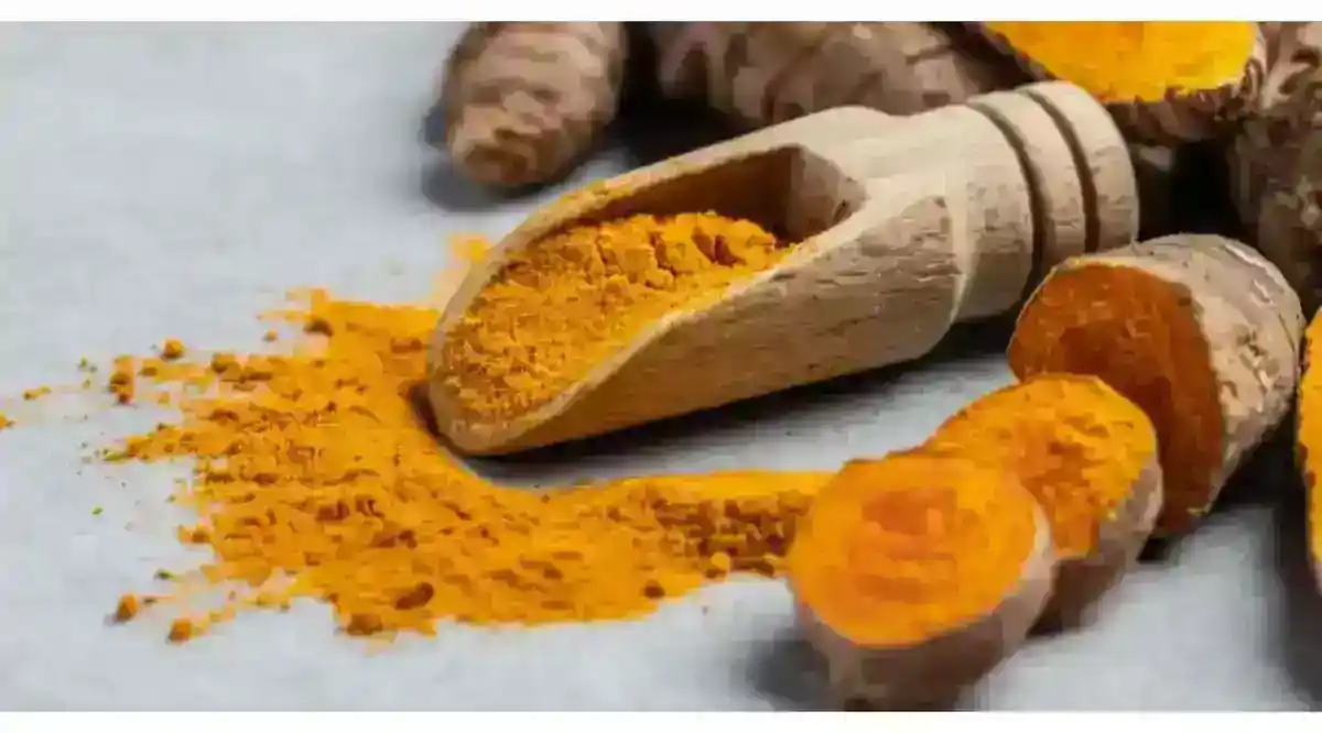 Doğal Boya Yapımı: Bitkilerle Kendi Kumaşlarınızı Boyayın