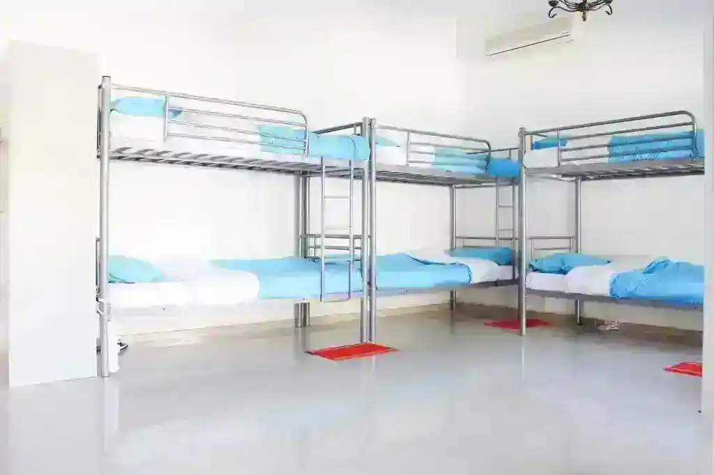 Hostel mi Otel mi? Avantajları ve Dezavantajları - Kapsamlı Rehber