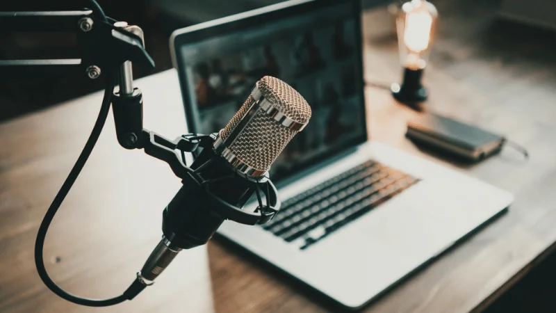 Podcast Kayıt ve Yayınlama Teknikleri: Başarıya Giden Yol Haritanız